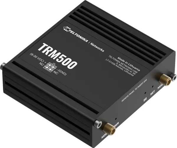 Teltonika TRM500 5G-Industriemodem mit USB-C und DIN-Schienen-Montage