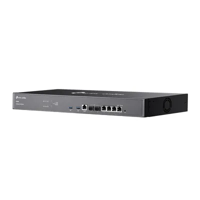 TP-Link Omada Controller Cloud OC400, чёрный сетевой контроллер с логотипом Omada, светодиодами, двумя USB, одним RJ45 и