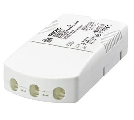 Synergy 21 LED light panel 620*620 oder 300*1200 zub Standardnetzteil 45W Tridonic TRIAC dim