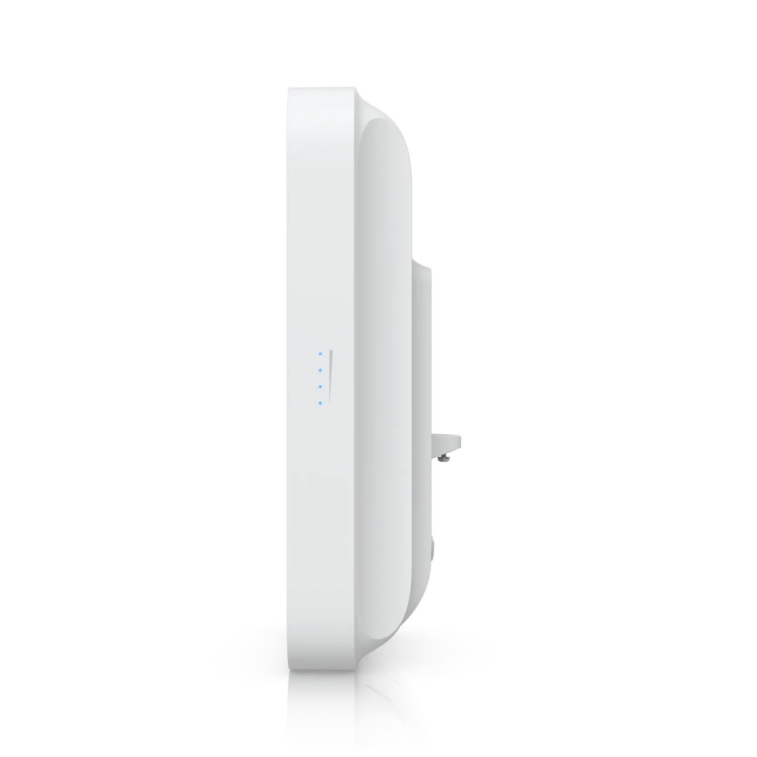 Ubiquiti UniFi 5G Max Outdoor • 1x Nano SIM • 1x Nano-SIM or eSIM • 1x 2.5 GbE  • PoE in • U5G-Max-Outdoor