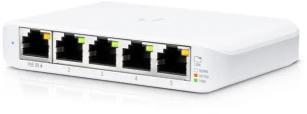 Ubiquiti UniFi Switch USW-Flex-Mini mit fünf Ethernet-Ports, blauer Power-LED und Link-Geschwindigkeitsanzeige in weißem