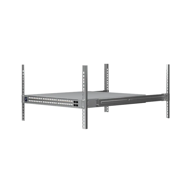 Ubiquiti UniFi Switch USW-Pro-XG-48-PoE 1080W mit 48 RJ45-Ports und 4 SFP+-Slots in 19-Zoll-Rackmontage mit Status-LEDs.