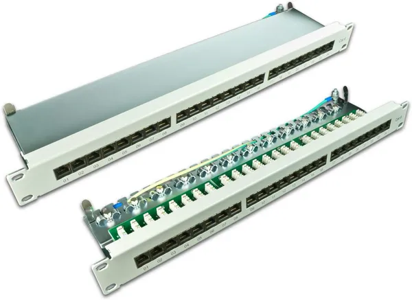 24-Port 19" KAT6 Patch Panel, geschirmt, LSA+, Hellgrau