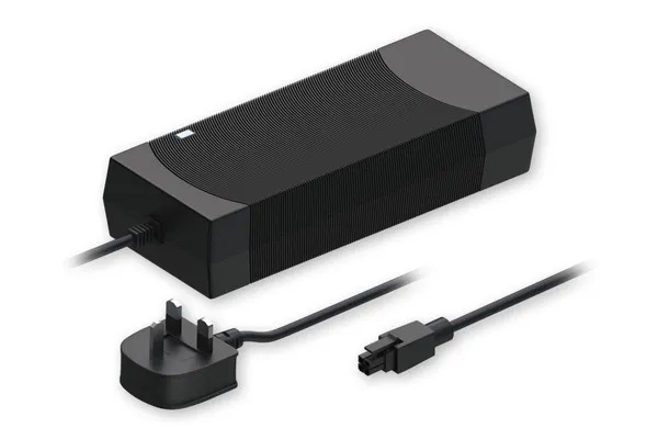 Netzteil, UK, 130W, 4-Pin Stromanschluss