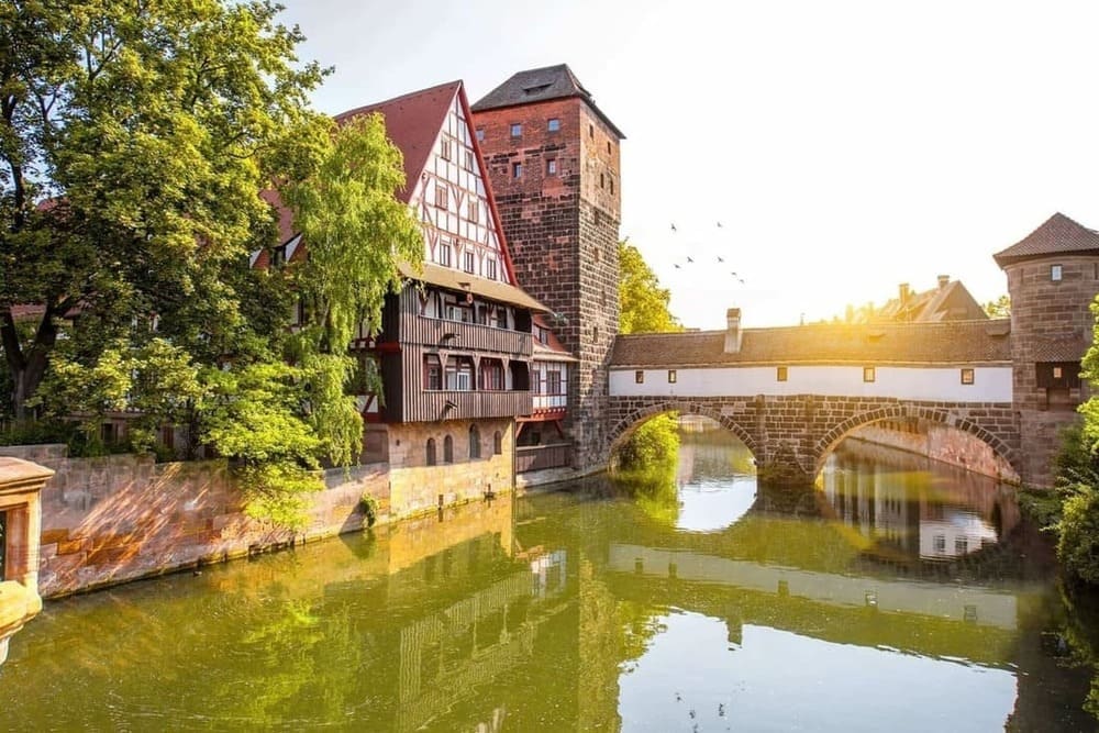 Nürnberg – vista sulla Pegnitz, sede di ASCEND GmbH